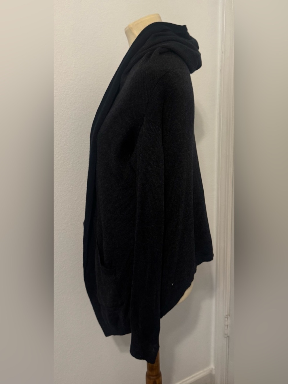 Lululemon Cabin Yogi Wrap Sweater Hoodie Soft Cozy Gym Athleisure Size 4 *Hole* - Picture 3 of 12